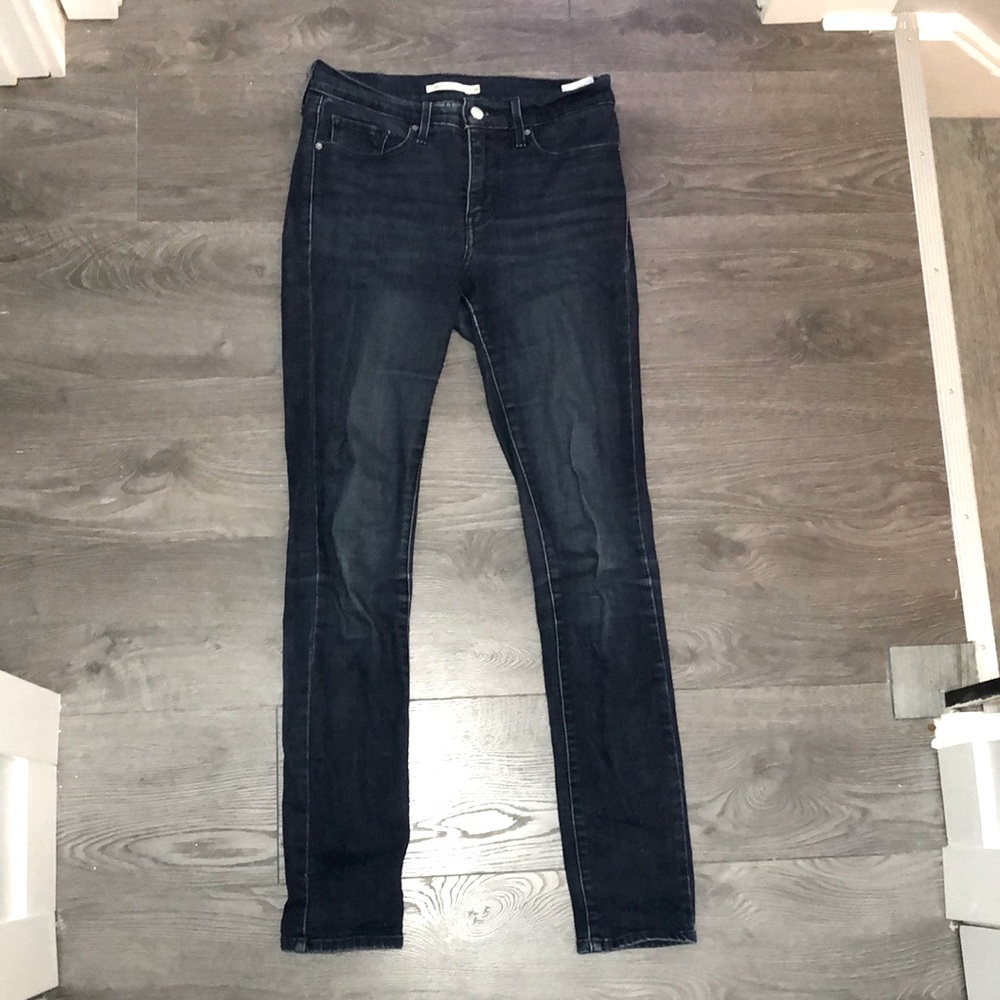 Levi’s dark blue denim jeans